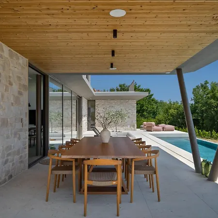 Box - Modern Masterpiece In Nature Settings Vila *