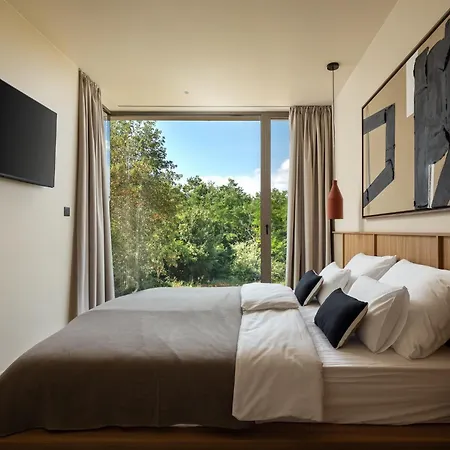 Vila Box - Modern Masterpiece In Nature Settings *